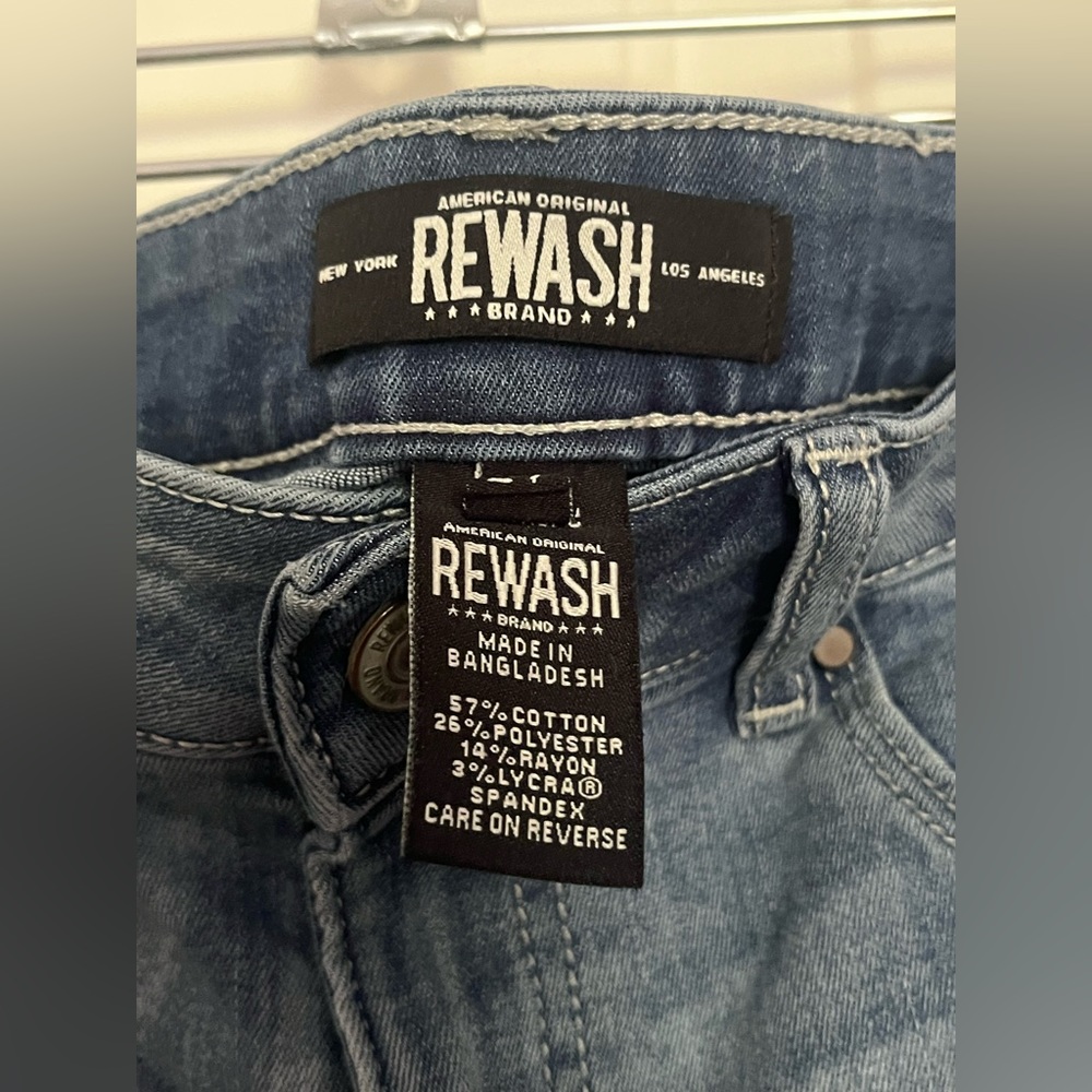 REWASH RIPPED JEANS SIZE 5 - Picture 3 of 4
